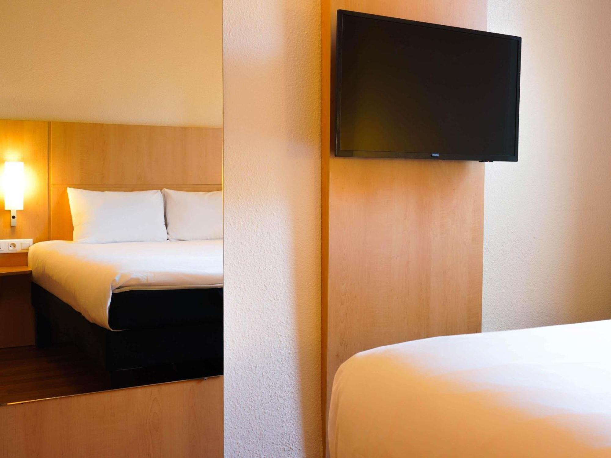 Standard Single Room,1704965290:JPEG